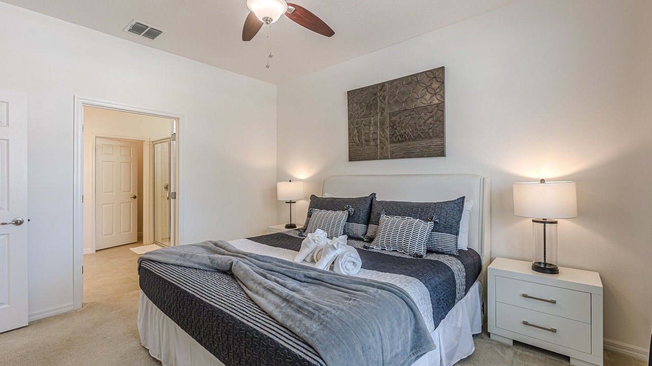 Photo of Bedroom in Watersong