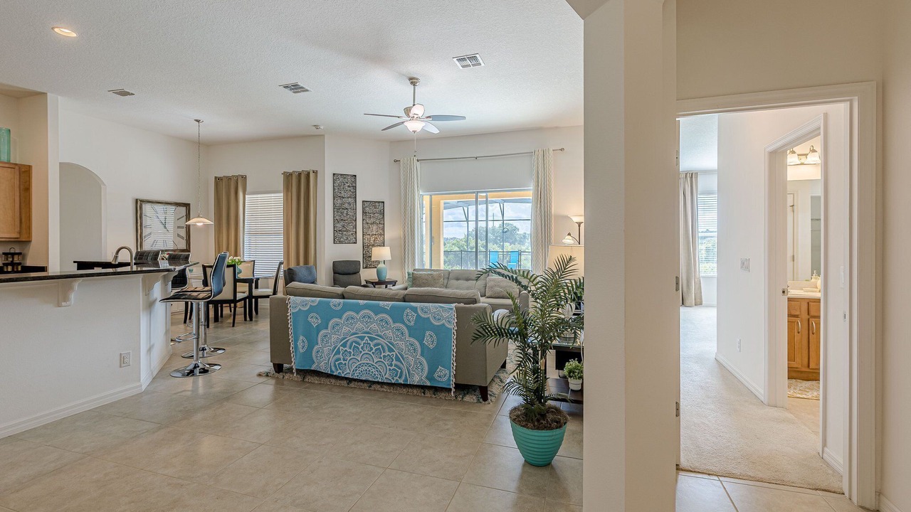 Photo of Livingroom in Watersong