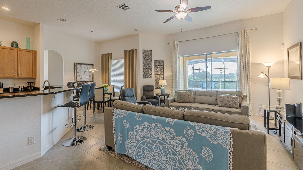 Photo of Livingroom in Watersong