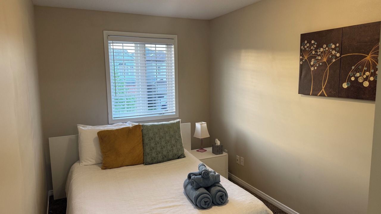 Photo of Bedroom in Grand River South