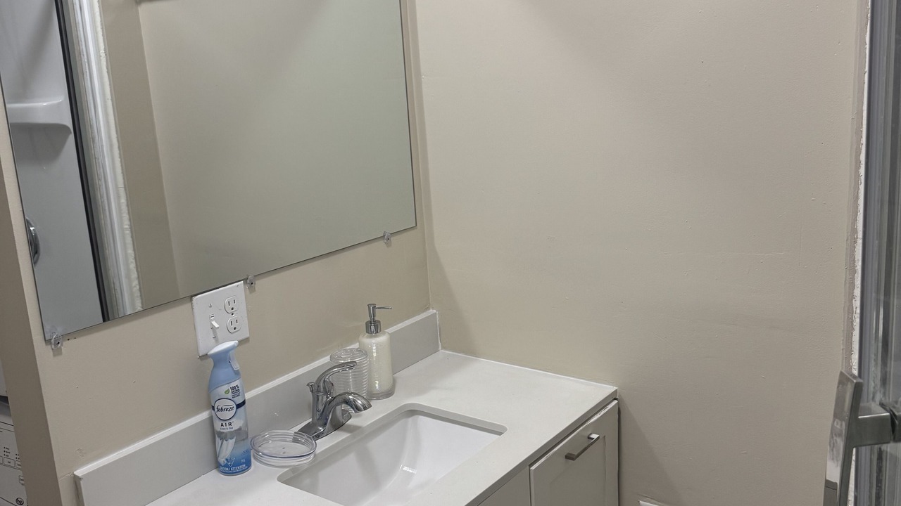 Photo of Bathroom in Grand River South