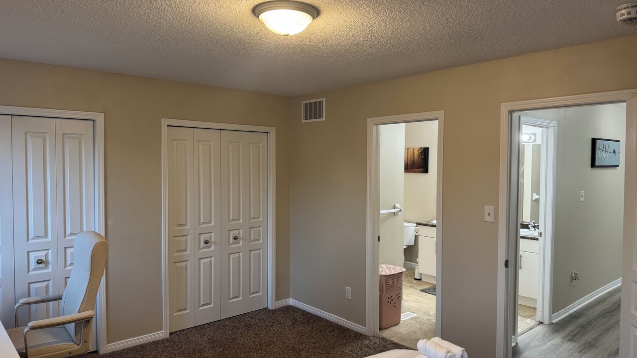 Photo of Bedroom in Grand River South