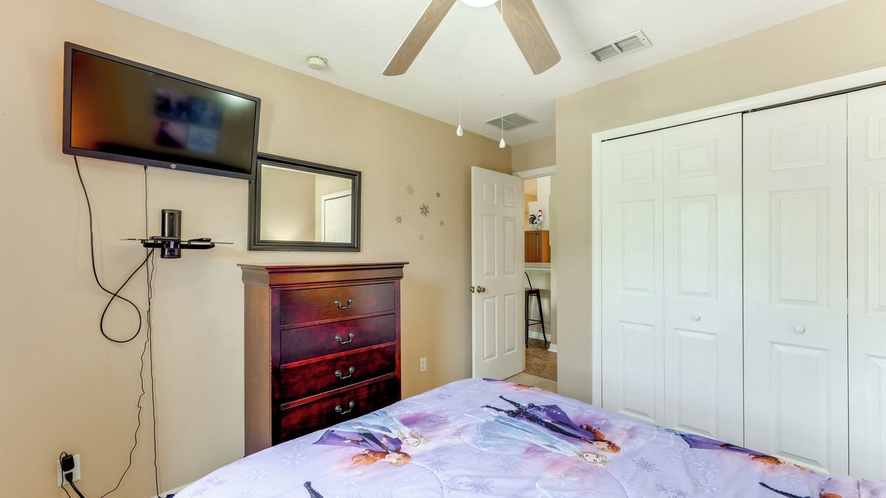 Photo of Bedroom in Lake Wilson Preserve