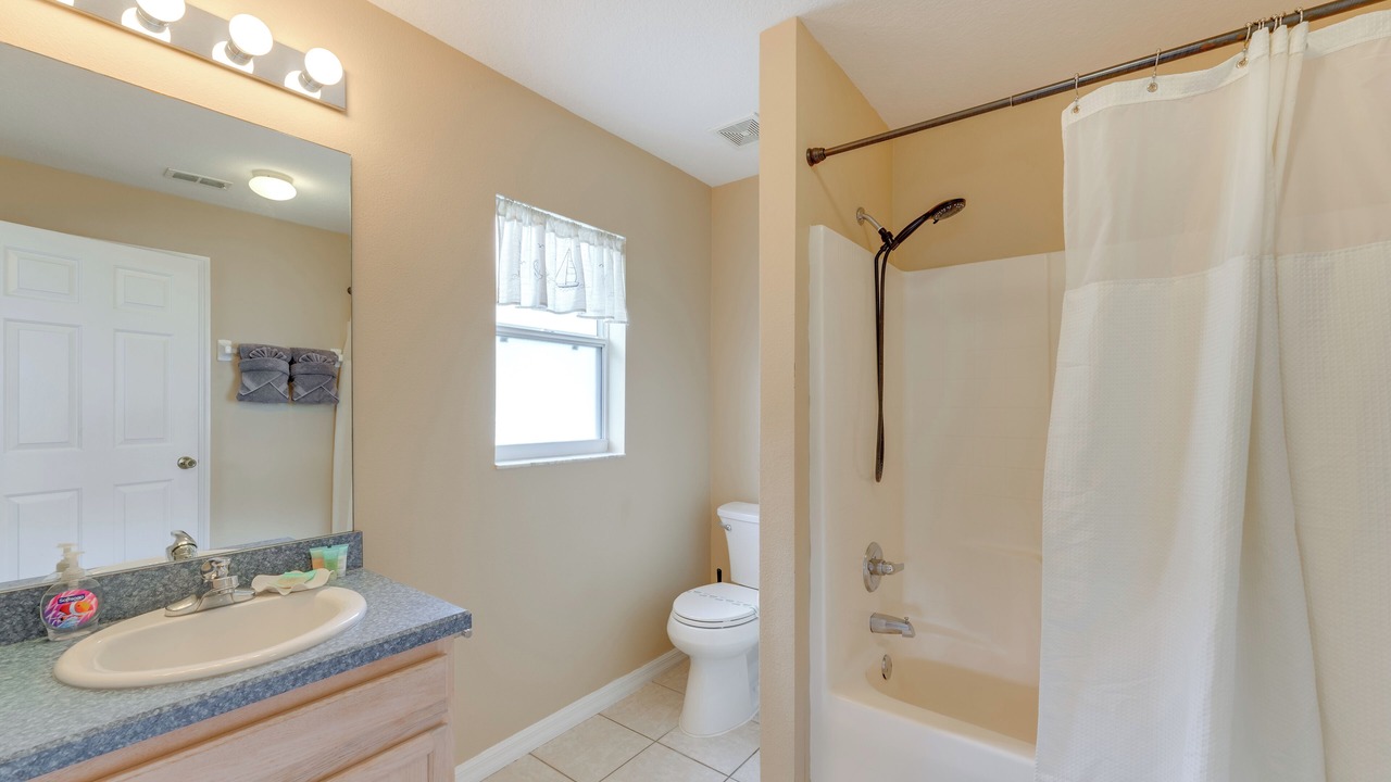 Photo of Bathroom in Lake Wilson Preserve