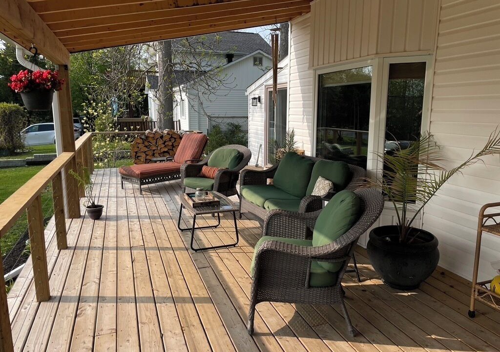 Photo of Patio Balcony in Timiskaming District