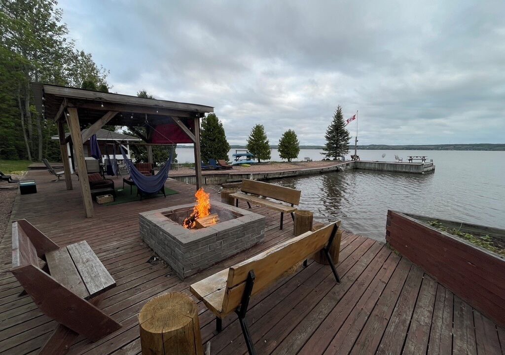 Photo of Patio Balcony in Timiskaming District