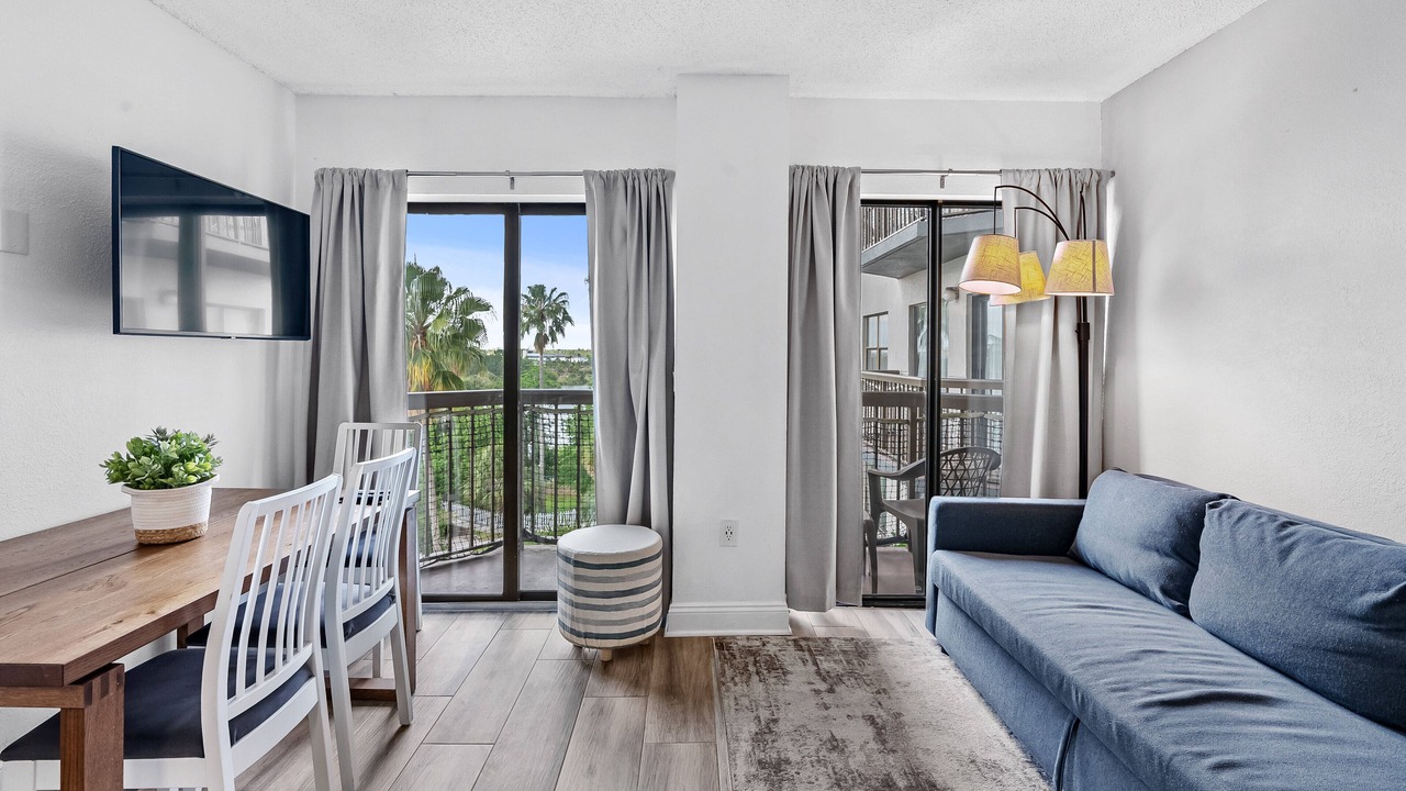 Photo of Livingroom in Southwest Orlando