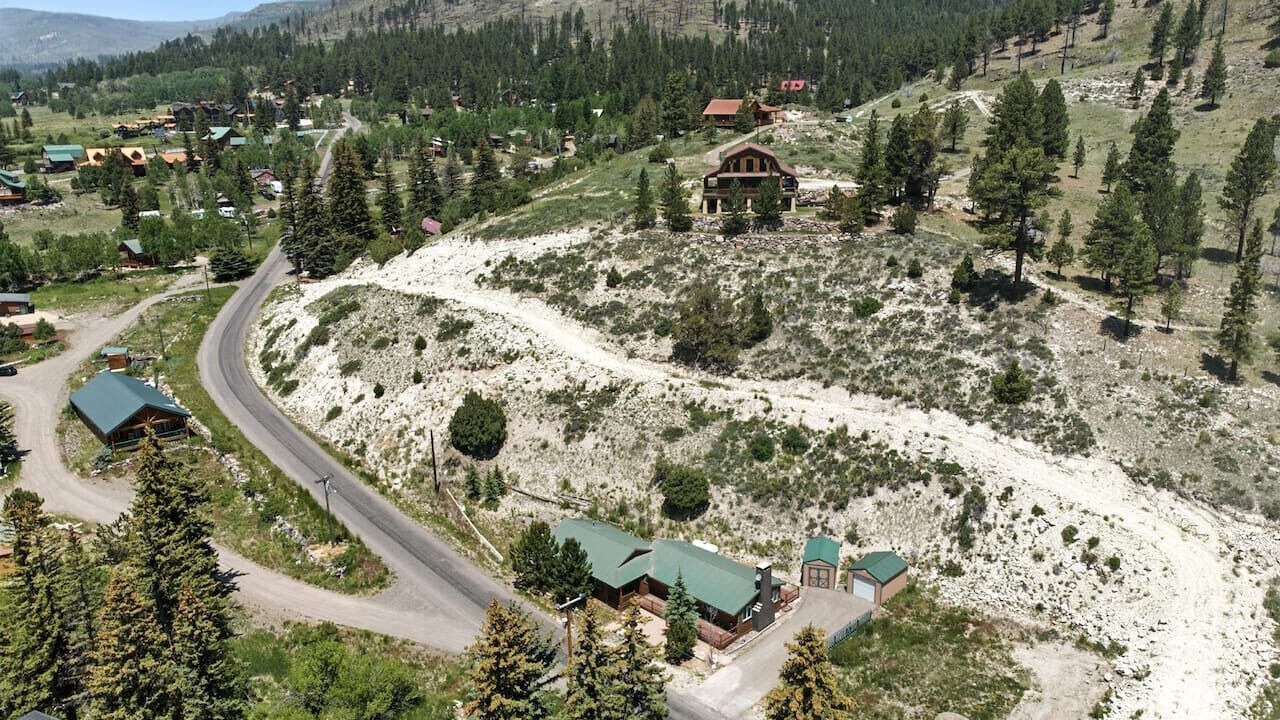 Photo of Outdoor in Mammoth Creek