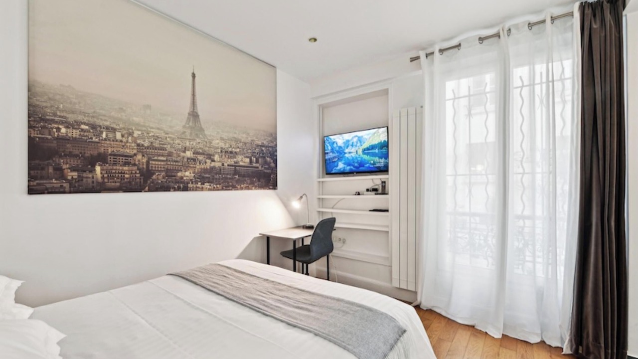 Photo of Bedroom in Bonne-Nouvelle