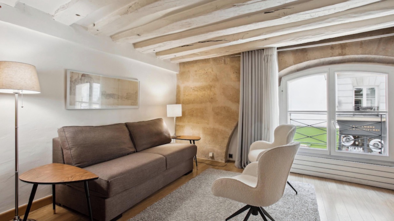 Photo of Livingroom in 3rd Arrondissement