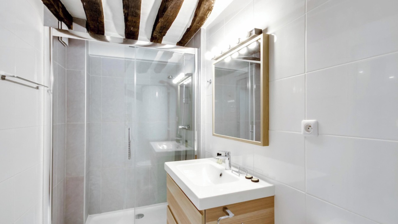 Photo of Bathroom in Bonne-Nouvelle