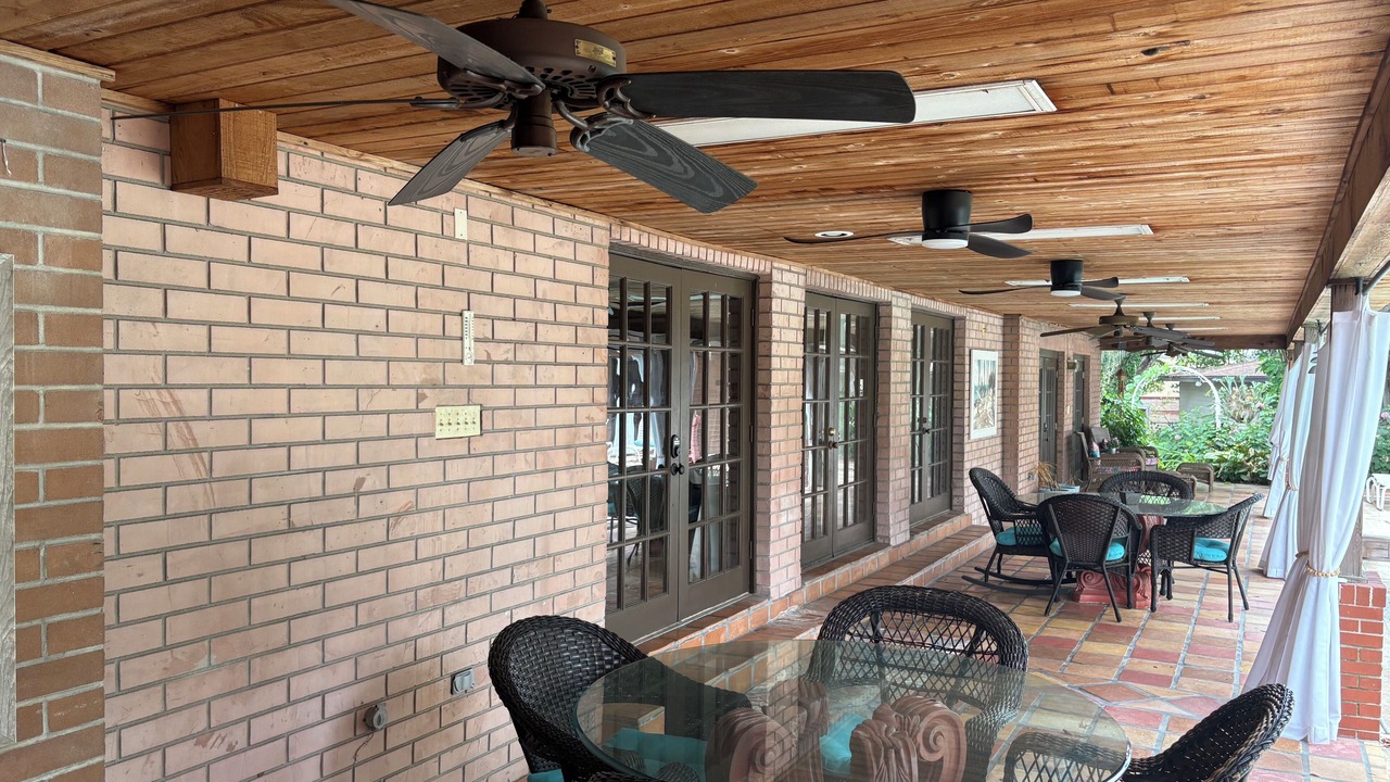 Photo of Outdoor in Lakeland