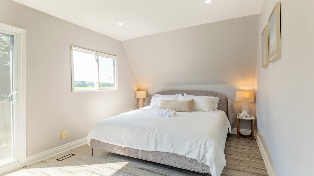 Photo of Bedroom in Erin