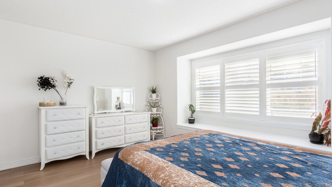 Photo of Bedroom in Halton Regional Municipality