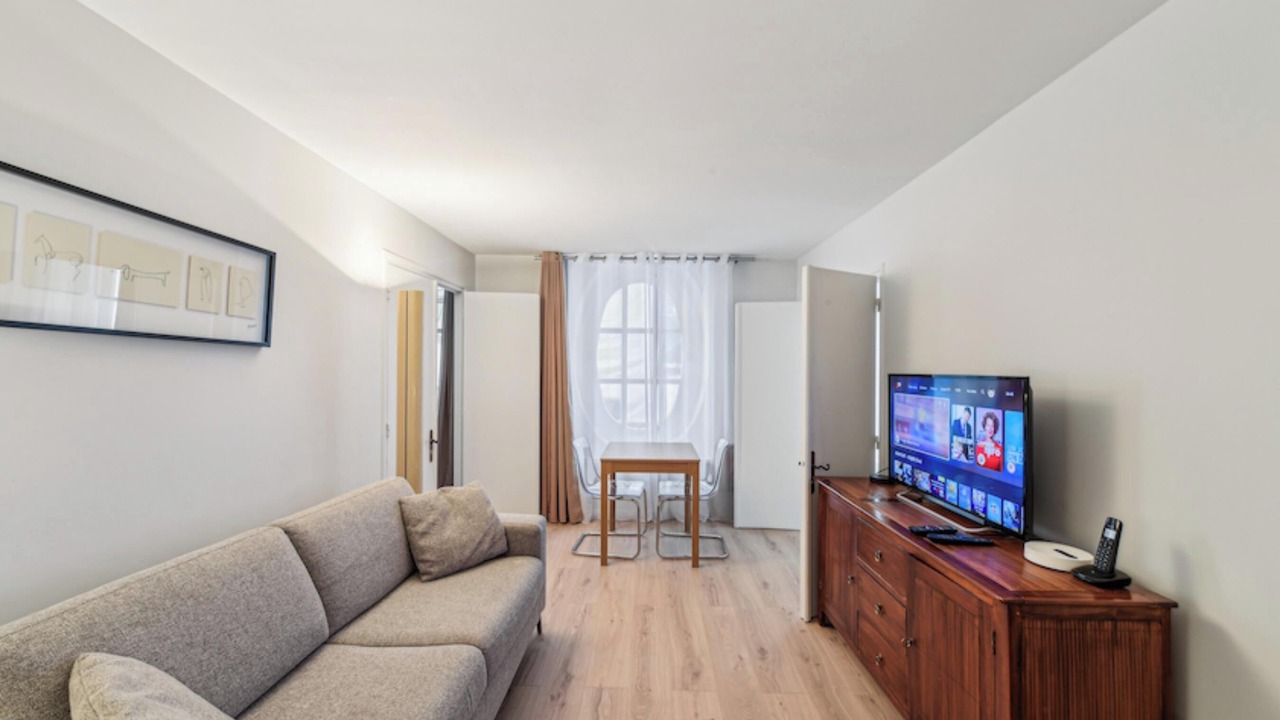 Photo of Livingroom in Marais