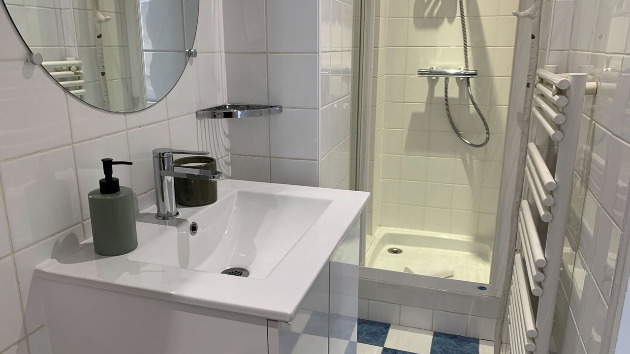Photo of Bathroom in Saint-Victor