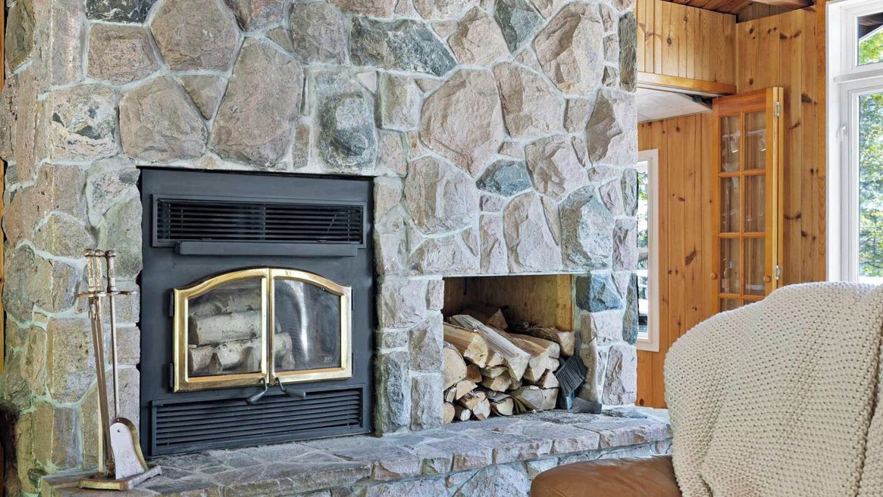Photo of Livingroom in Baysville