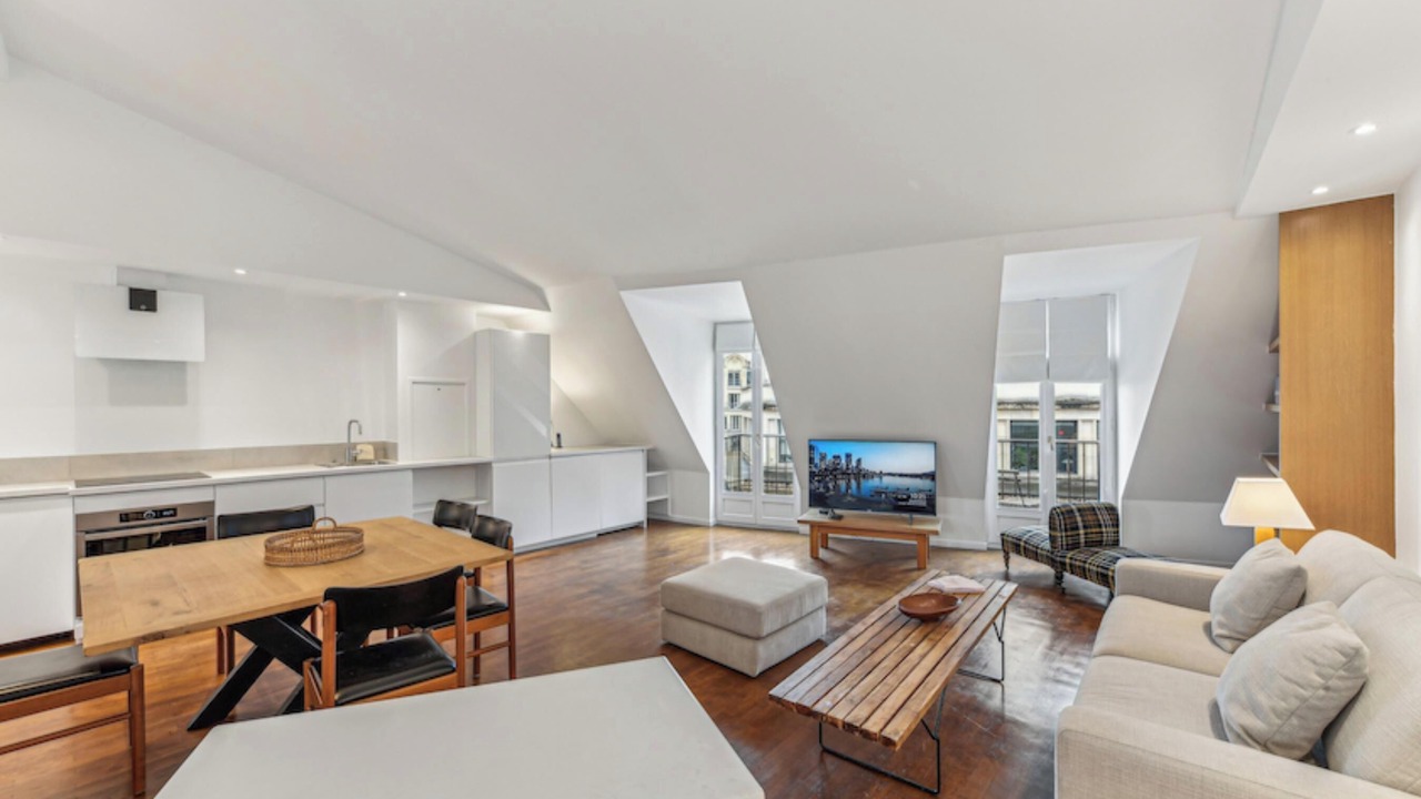 Photo of Livingroom in Bonne-Nouvelle