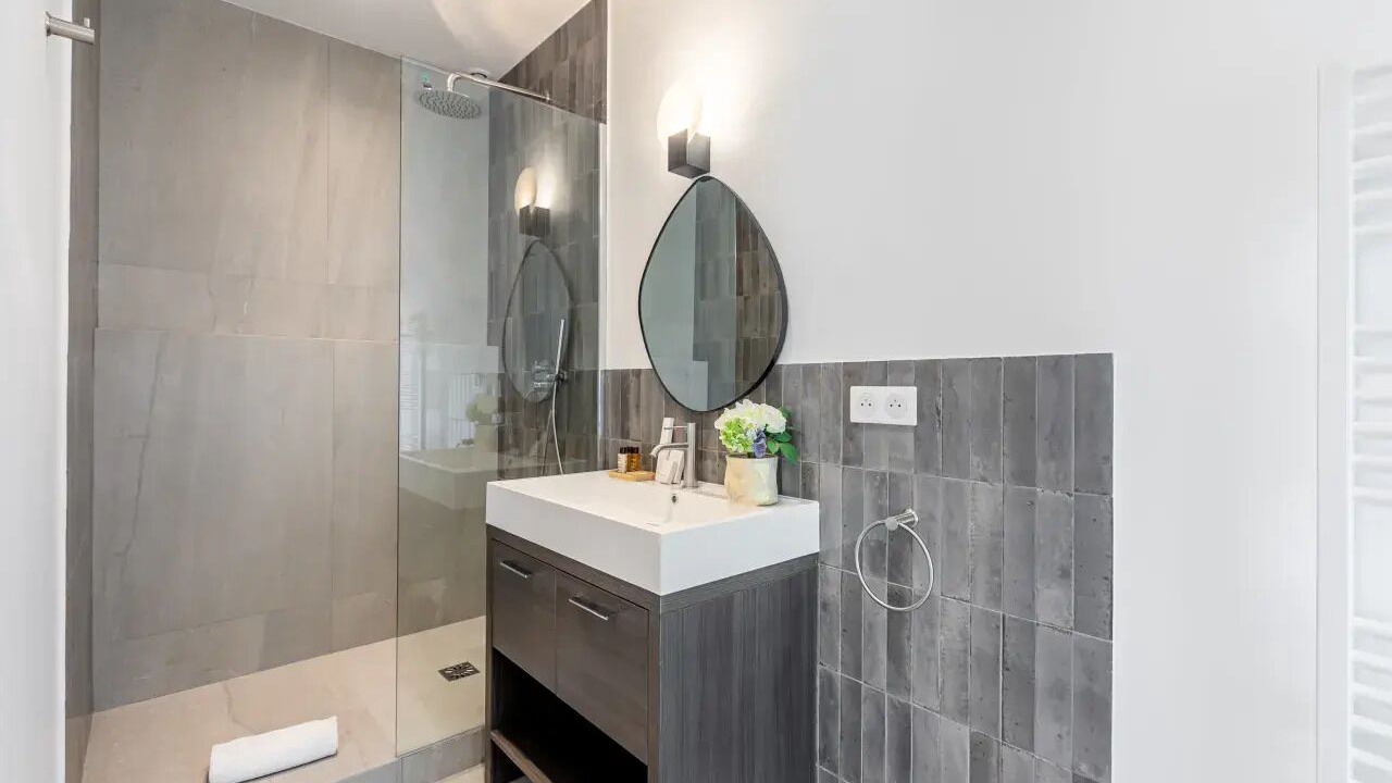 Photo of Bathroom in Paris City Center