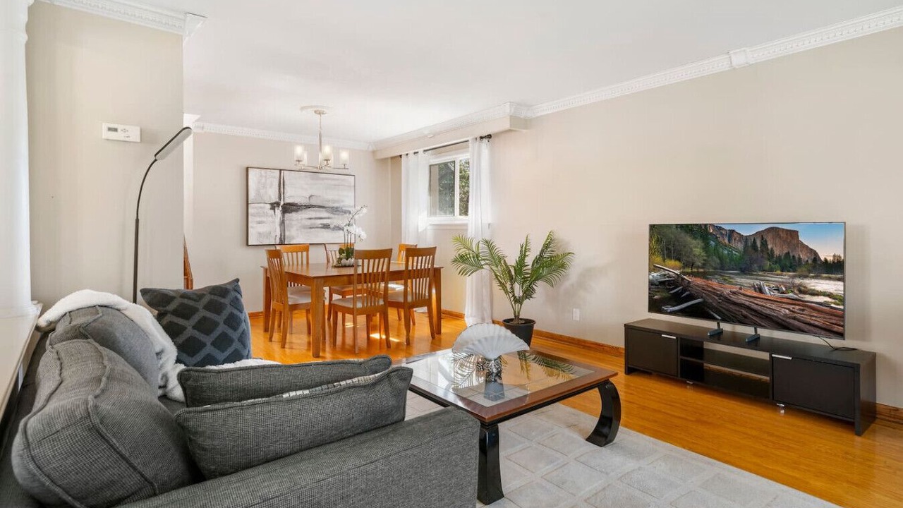 Photo of Livingroom in Applewood