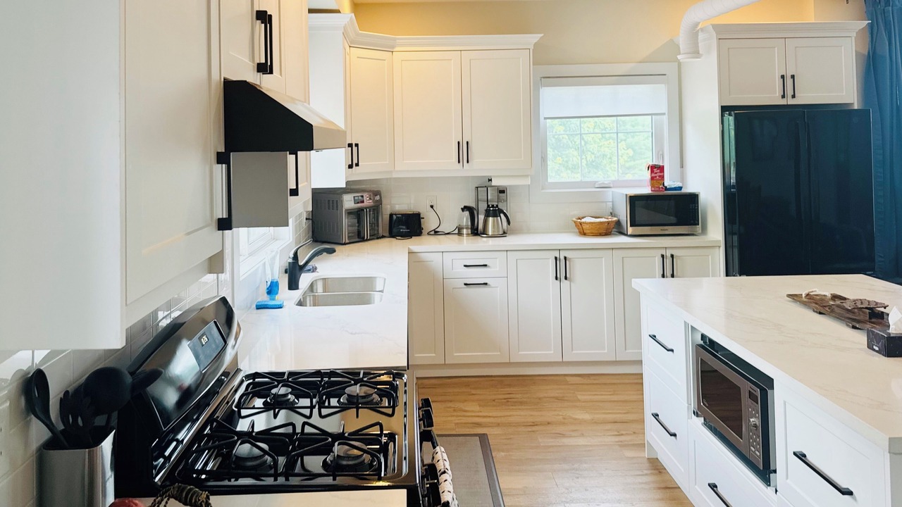 Photo of Kitchen in Burk's Falls