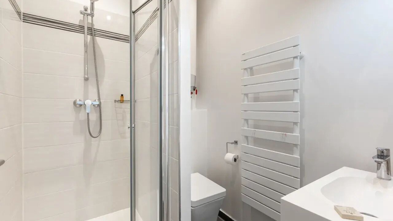 Photo of Bathroom in Vivienne
