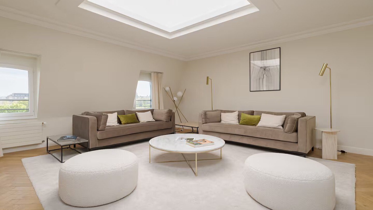 Photo of Livingroom in Champs-Elysees