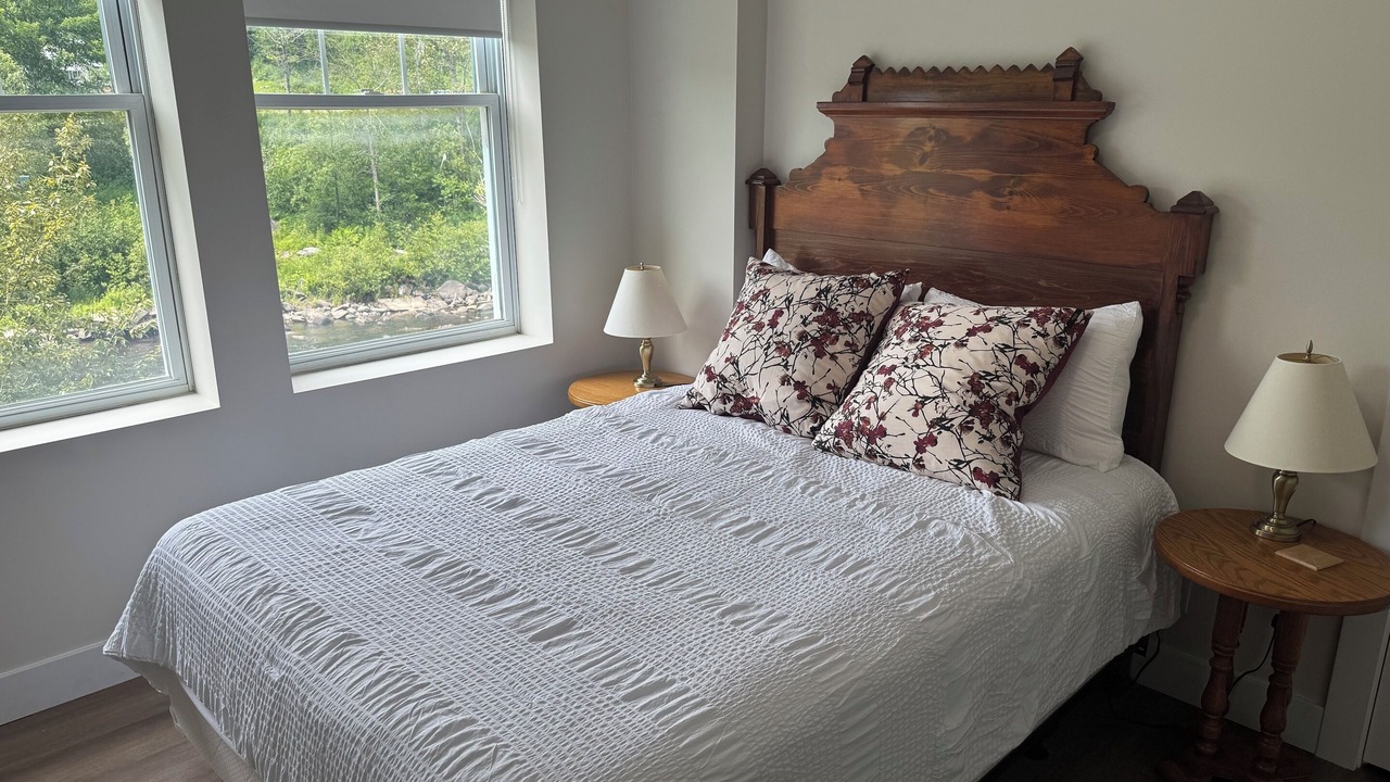 Photo of Bedroom in Burk's Falls