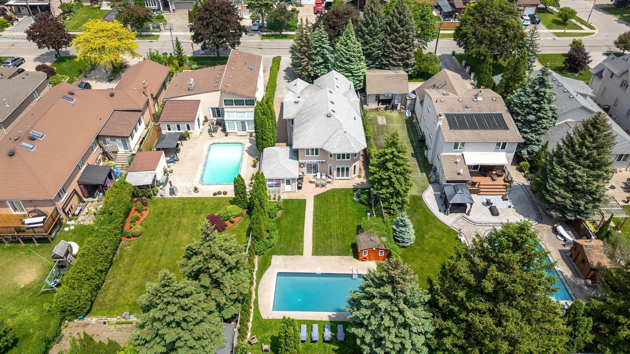 Photo of Outdoor in Rathwood