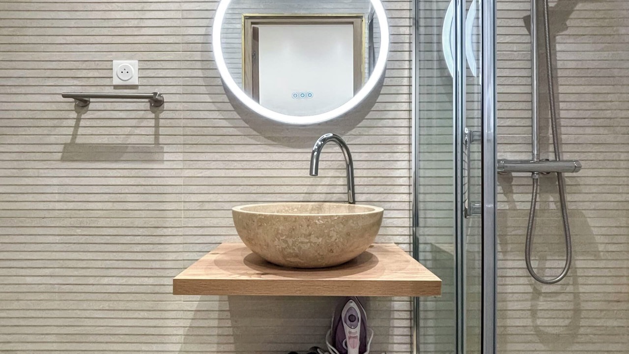 Photo of Bathroom in Le Pre-Saint-Gervais