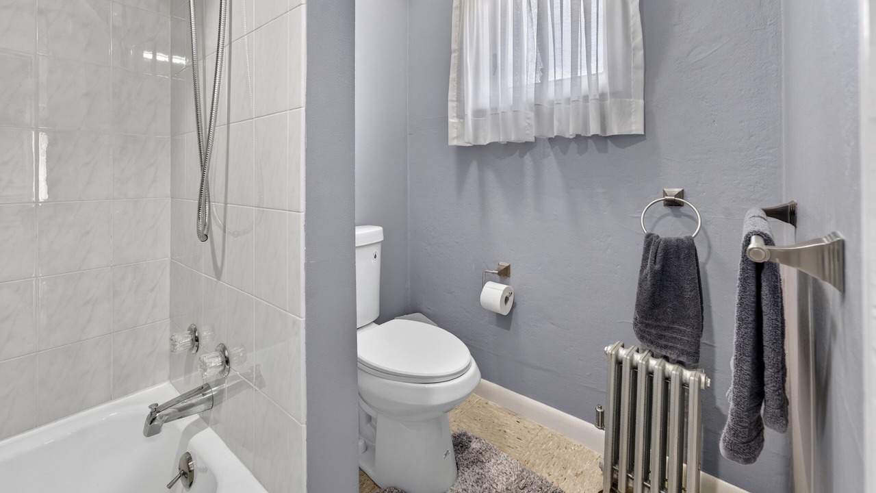 Photo of Bathroom in Carbondale