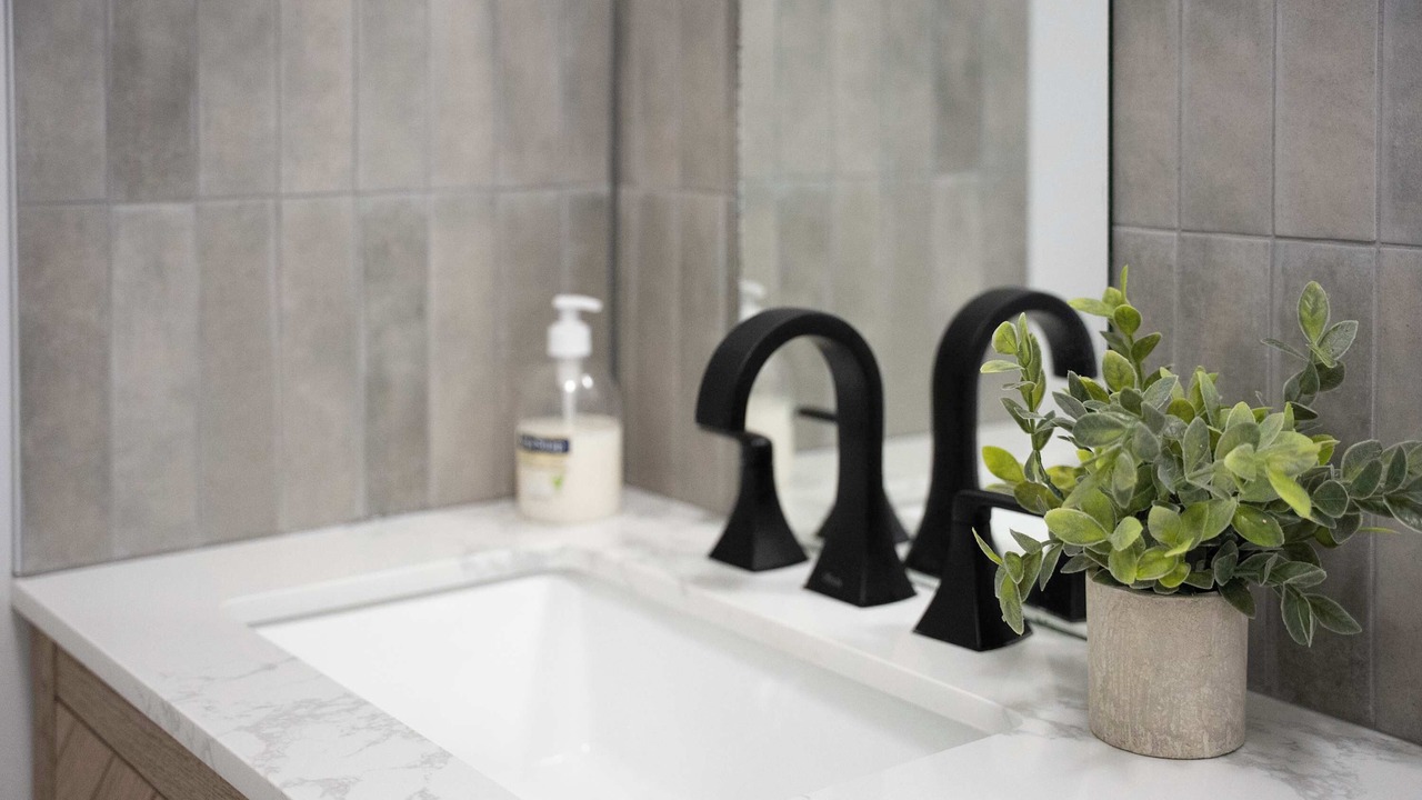 Photo of Bathroom in Tobermory