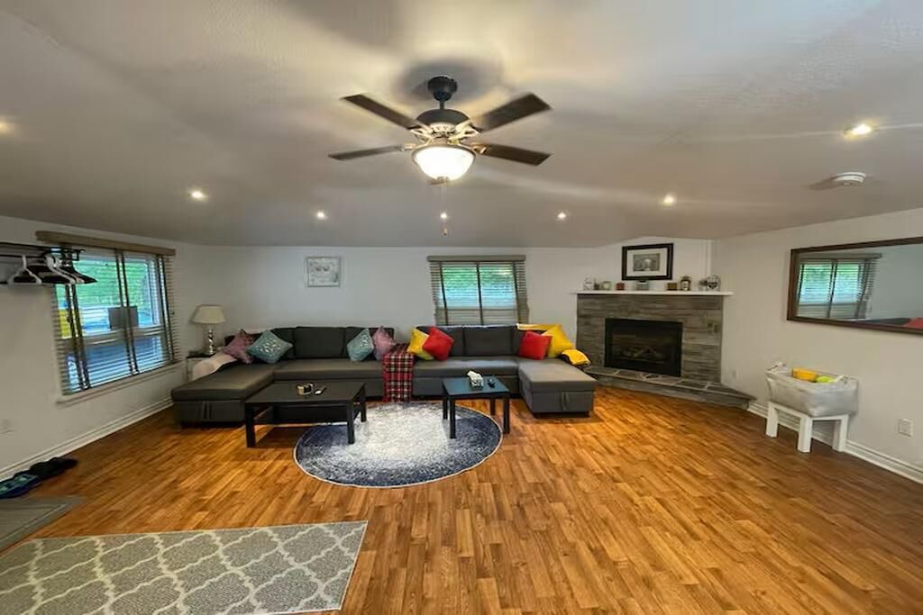 Photo of Livingroom in Flesherton