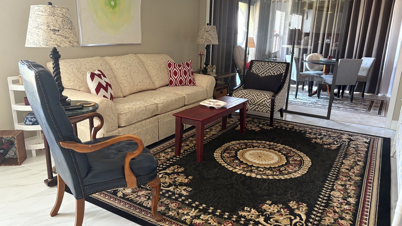 Photo of Livingroom in Sebring