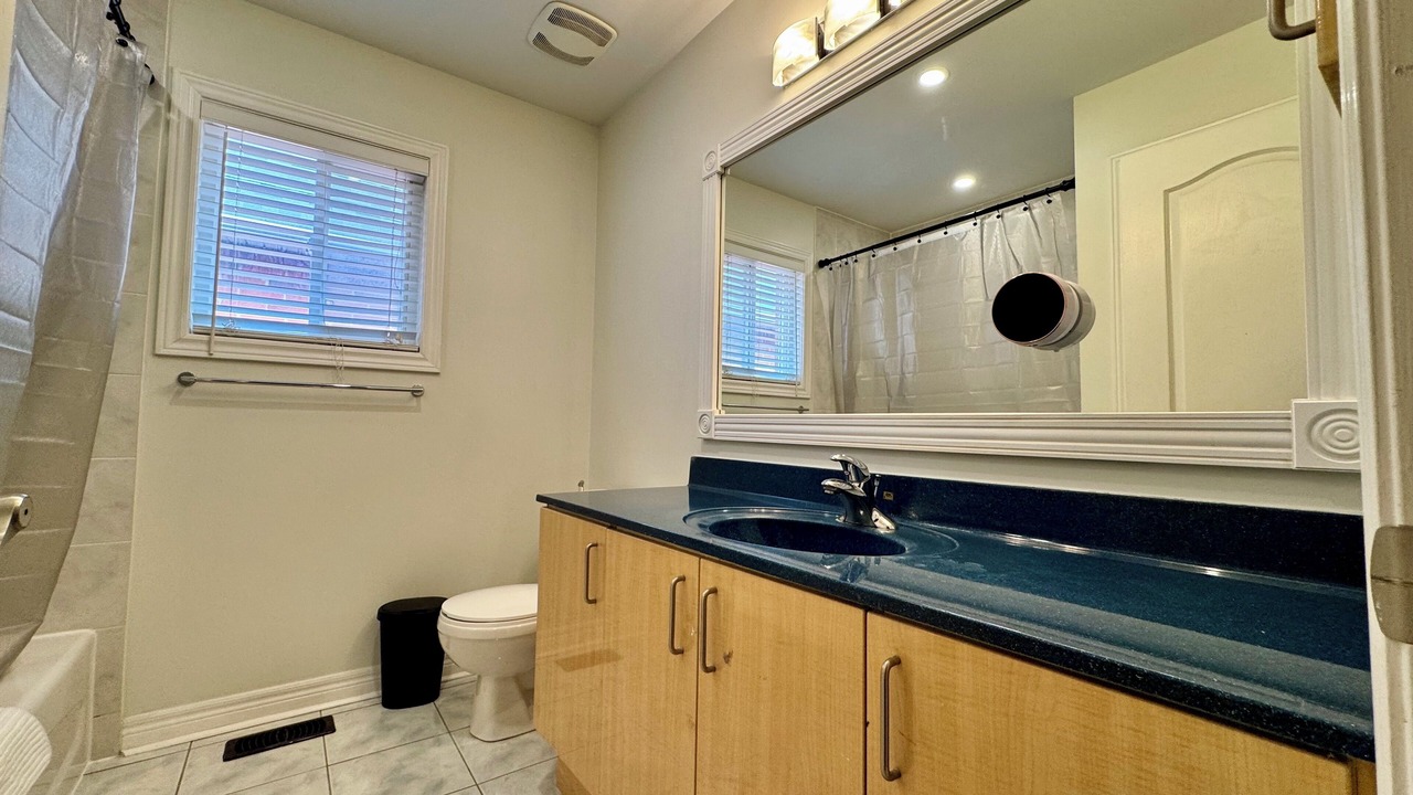 Photo of Bathroom in Churchill Meadows