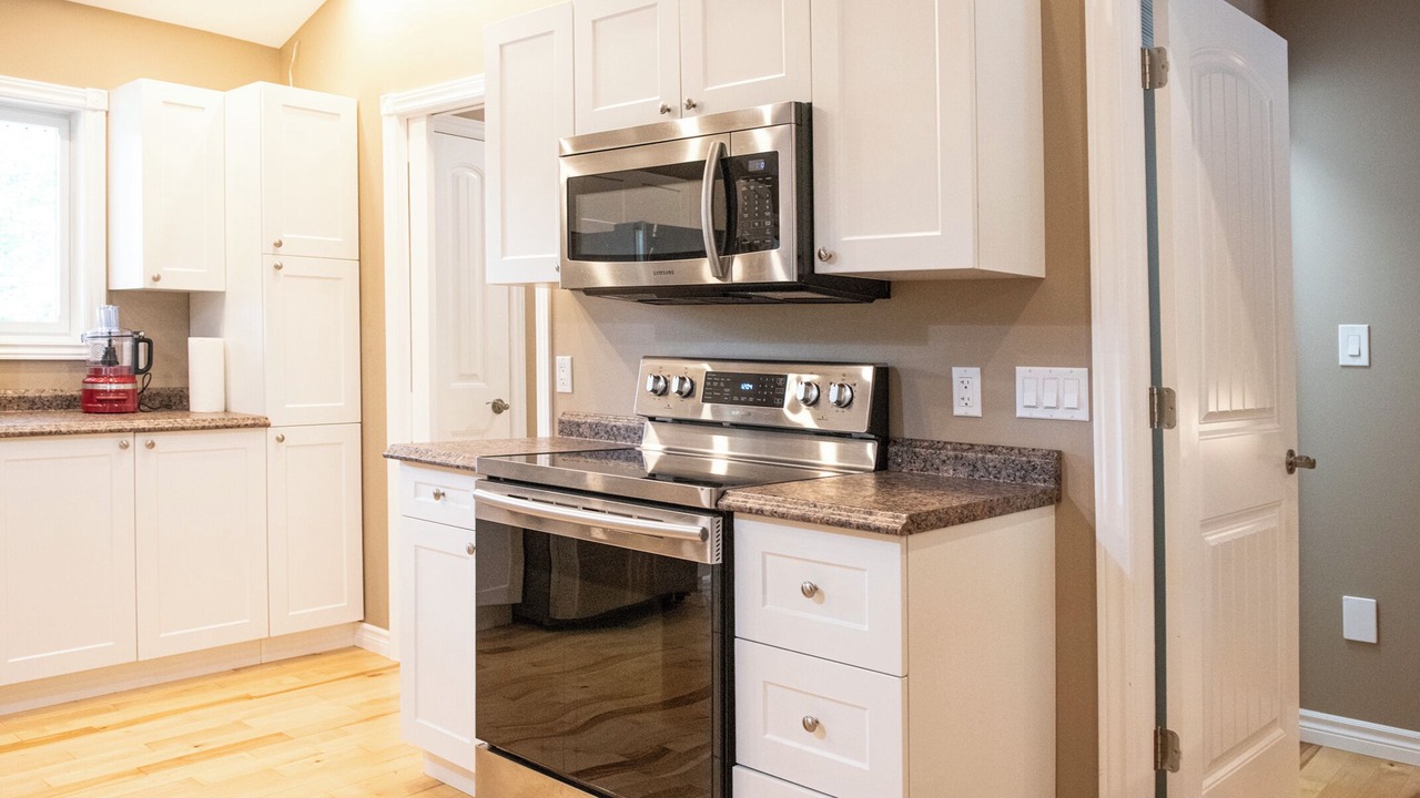 Photo of Kitchen in Burk's Falls