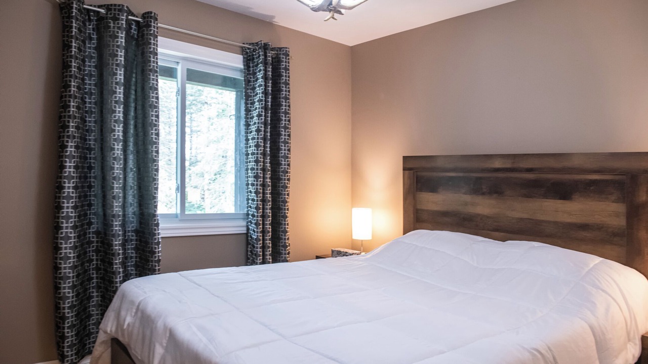 Photo of Bedroom in Burk's Falls