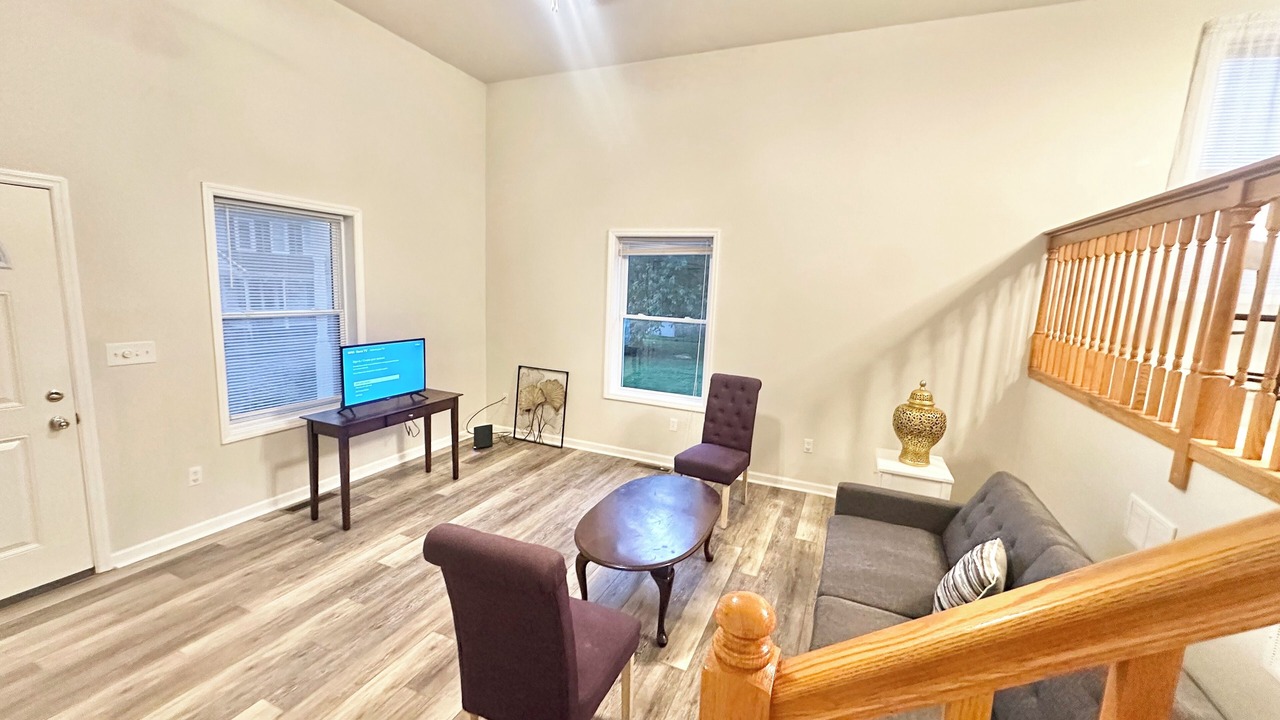 Photo of Livingroom in Danville