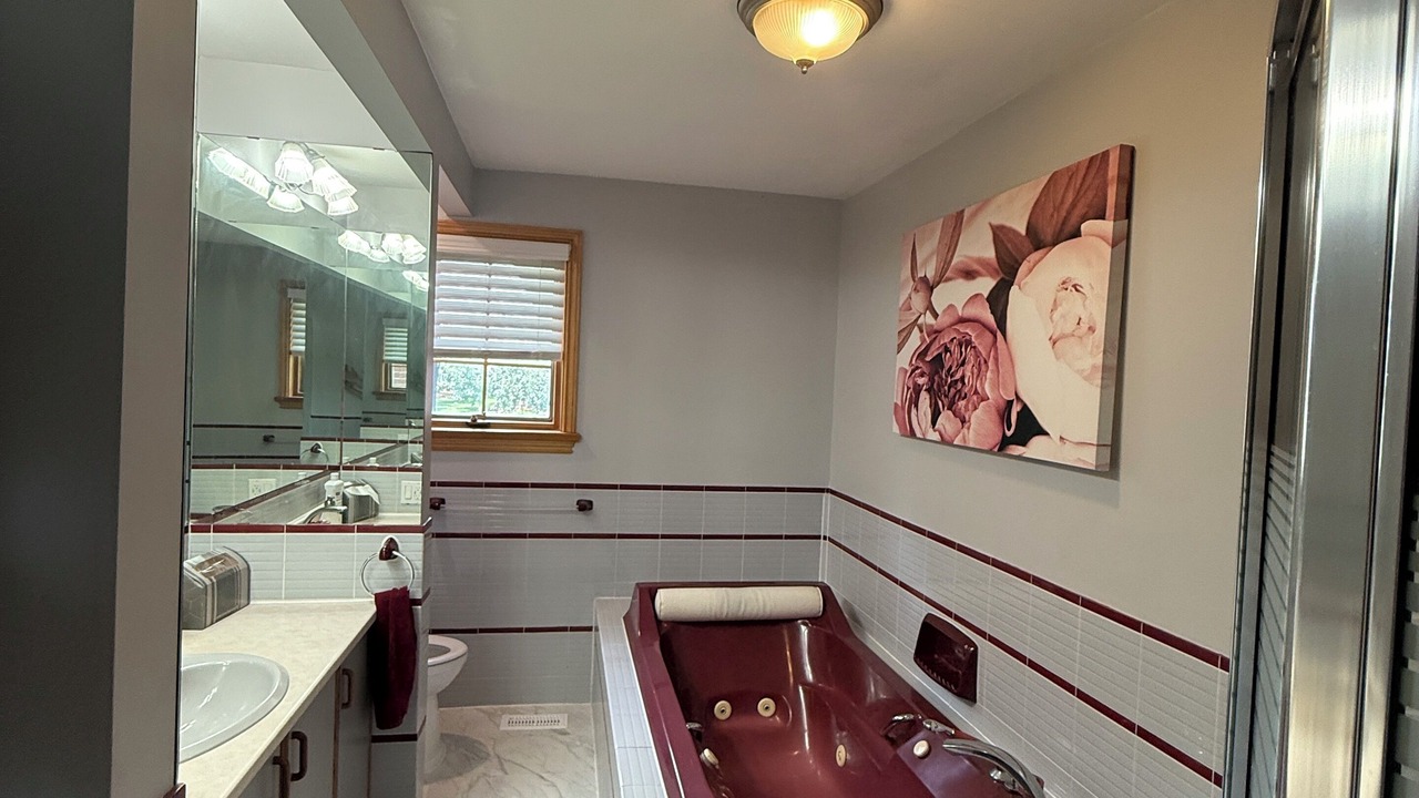 Photo of Bathroom in Elizabethtown-Kitley