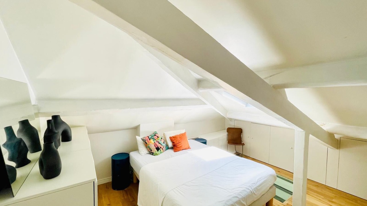 Photo of Bedroom in Notre-Dame-des-Champs