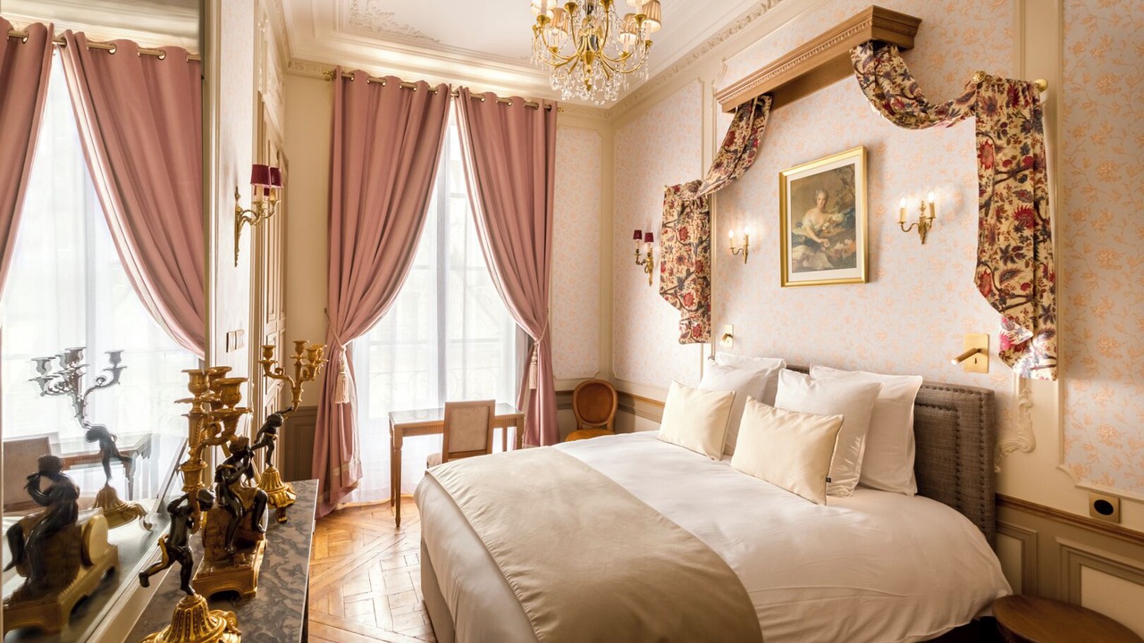 Photo of Bedroom in 3rd Arrondissement