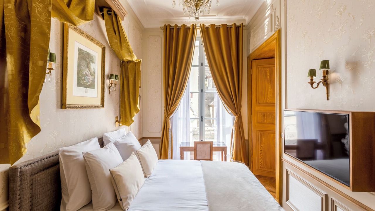 Photo of Bedroom in 3rd Arrondissement