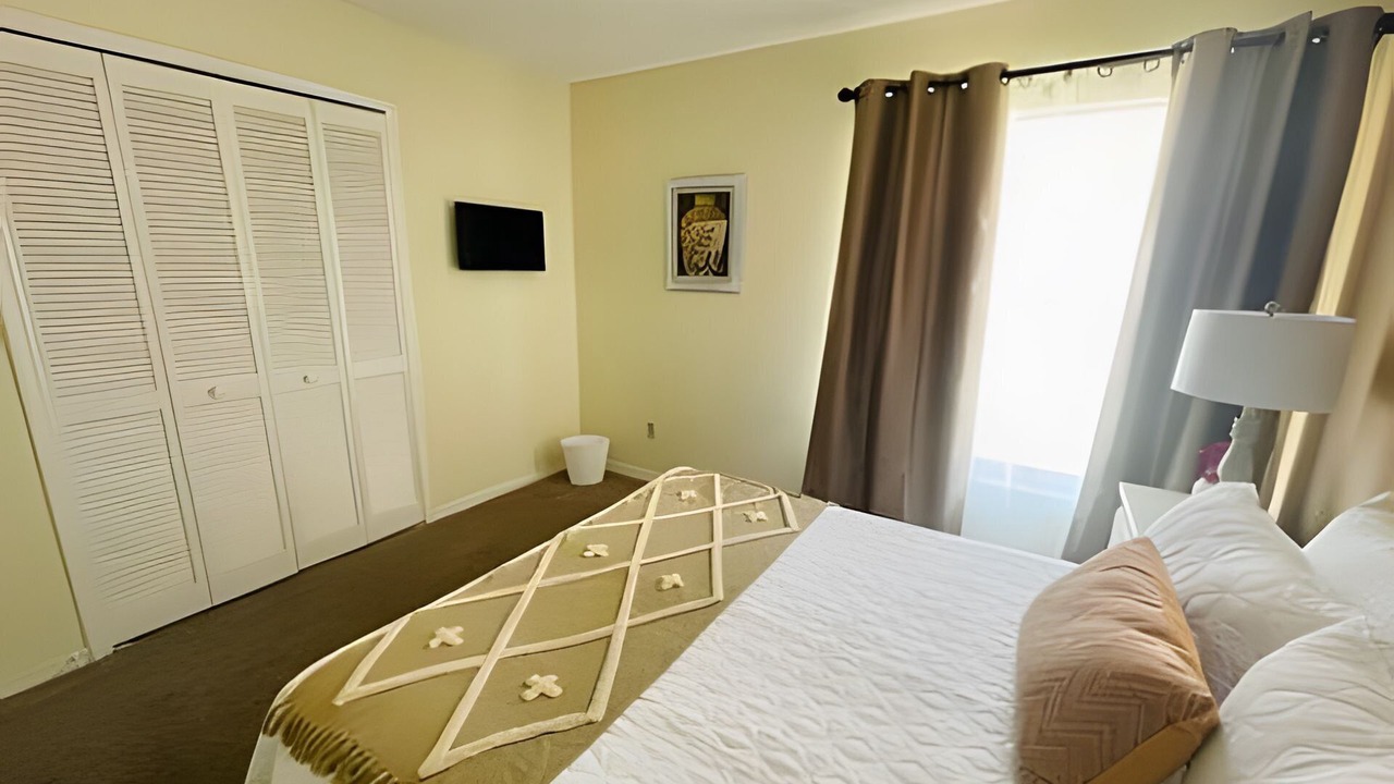 Photo of Bedroom in Indian Wells