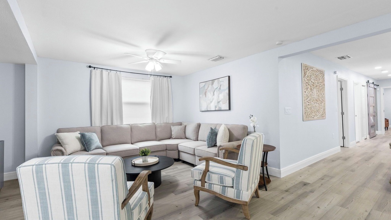 Photo of Livingroom in Orient Park