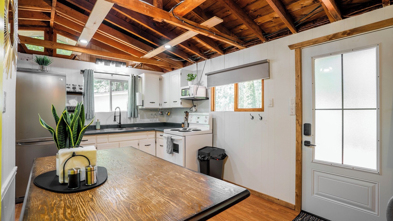 Photo of Kitchen in Sauble Beach