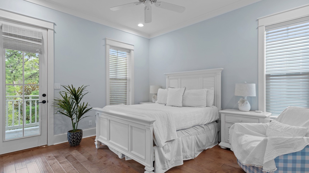 Photo of Bedroom in Lakeside at Blue Mountain Beach