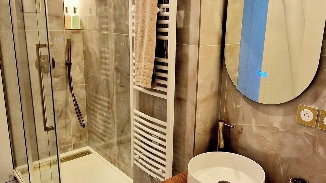 Photo of Bathroom in 15th Arrondissement