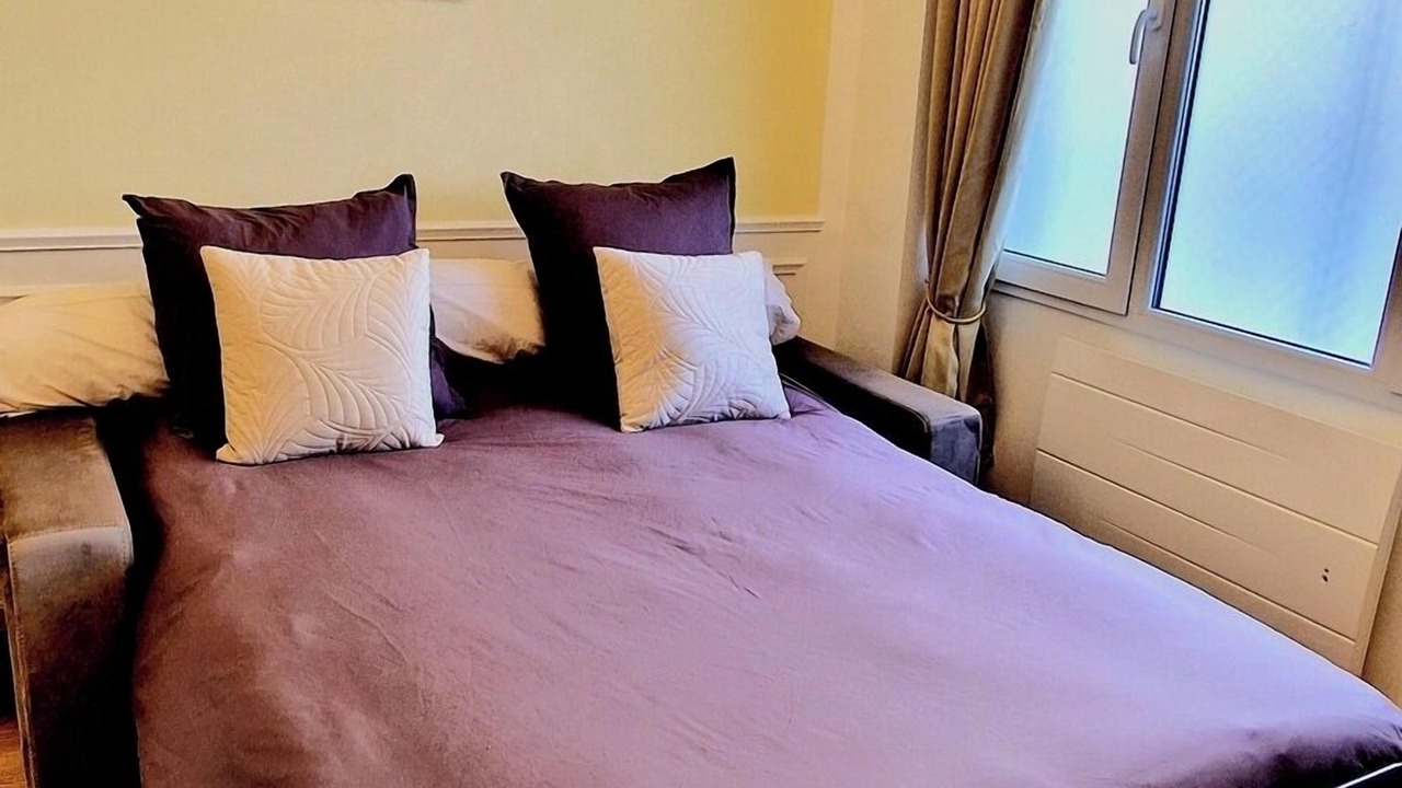 Photo of Bedroom in 15th Arrondissement
