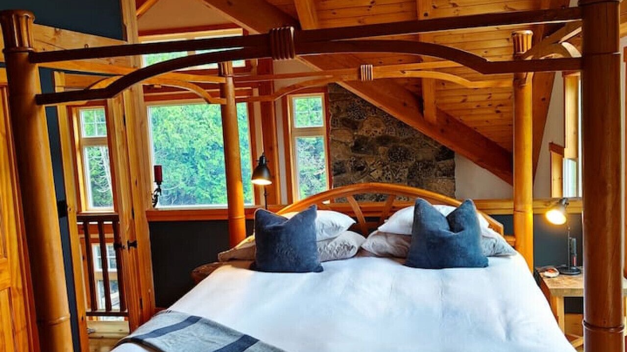 Photo of Bedroom in Tobermory