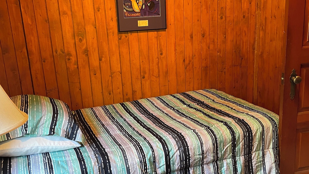 Photo of Bedroom in Armour